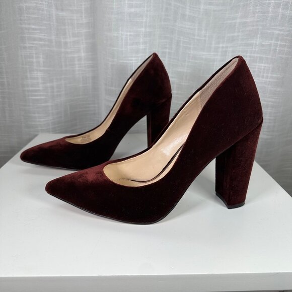Jessica Simpson Burgundy Tanysha Velvet Block-Heel Point Toe Pumps 8 - Picture 6 of 14